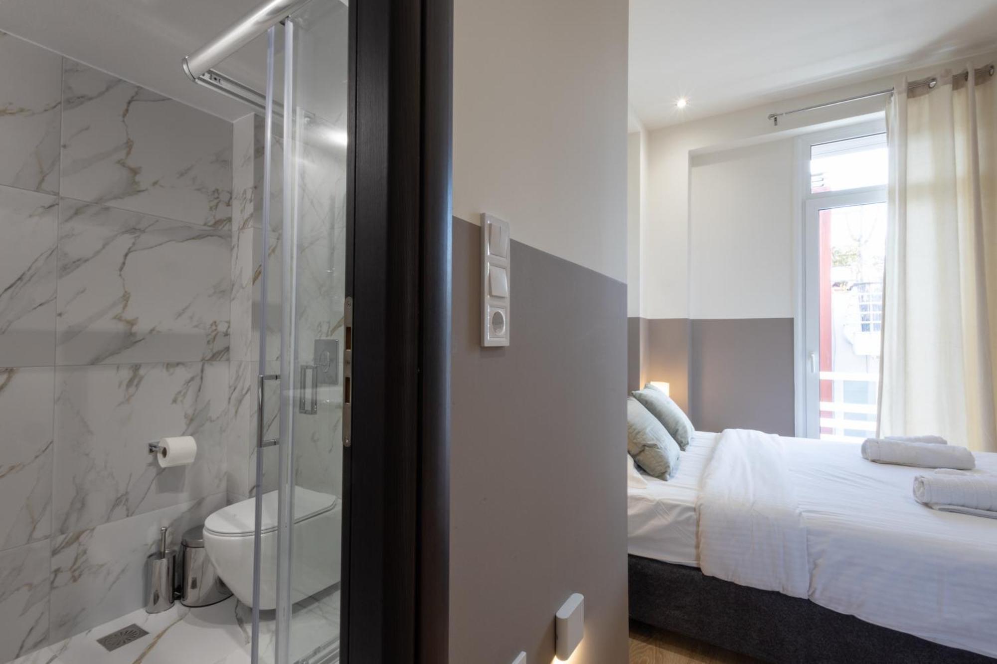 Luxurious 3-Bedroom Seaside Retreat Fully Renovated In 2025 Athene Buitenkant foto