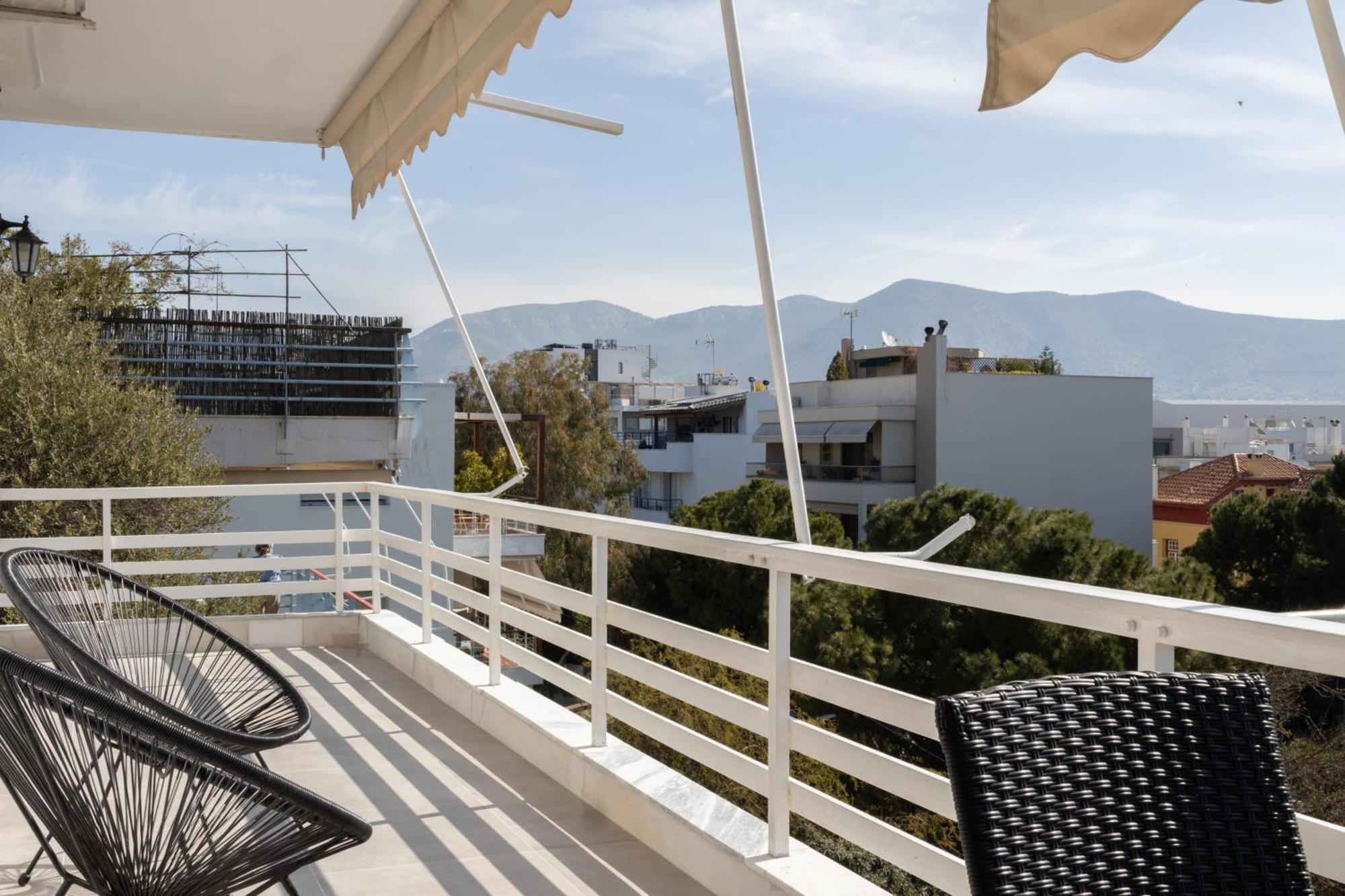 Luxurious 3-Bedroom Seaside Retreat Fully Renovated In 2025 Athene Buitenkant foto